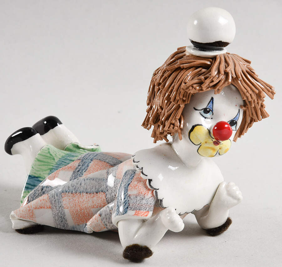 Lino Zampiva Figurines Clown Girl Laying  - Boxed by Pastelceramica-1