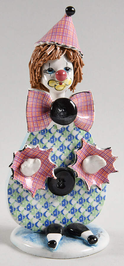 Lino Zampiva Figurines Clown Flat-Pink Bow/Buttons/Fish Print - Boxed by Pastelceramica-1