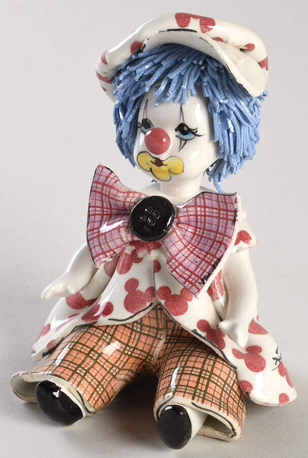 Lino Zampiva Figurines Clown Boy Sitting Blue Hair Purple Bow - No Box by Pastelceramica-1