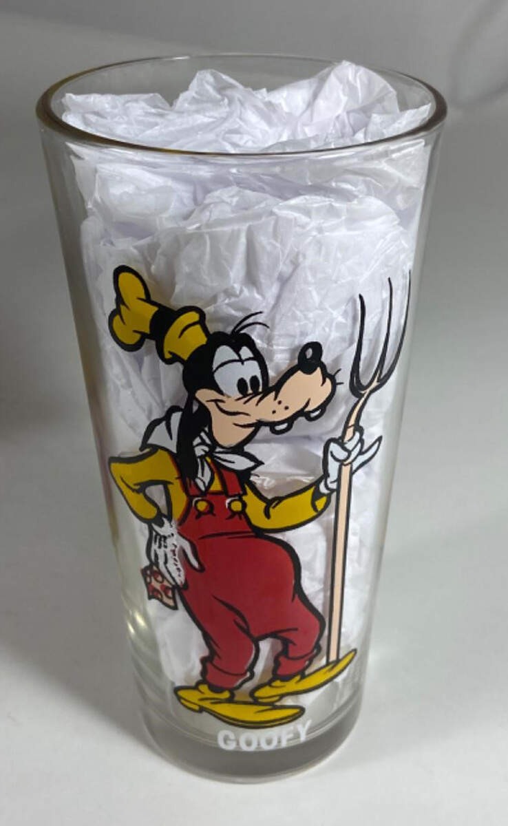 Happy Birthday Mickey Goofy - No Box by Pepsi Cola-1