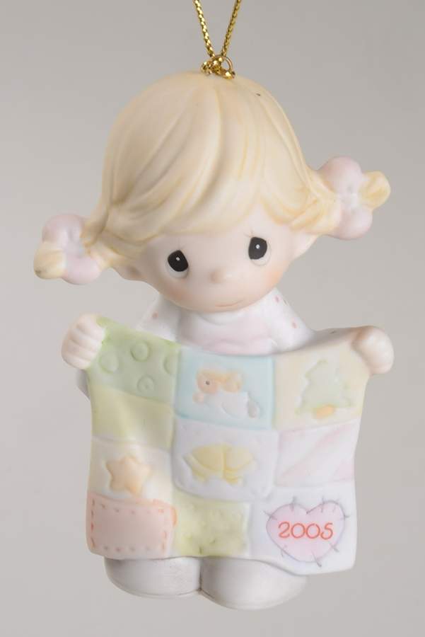Annual Figural Ornament May Your Holidays Be So-Sew Special - No Box by Precious Moments-1