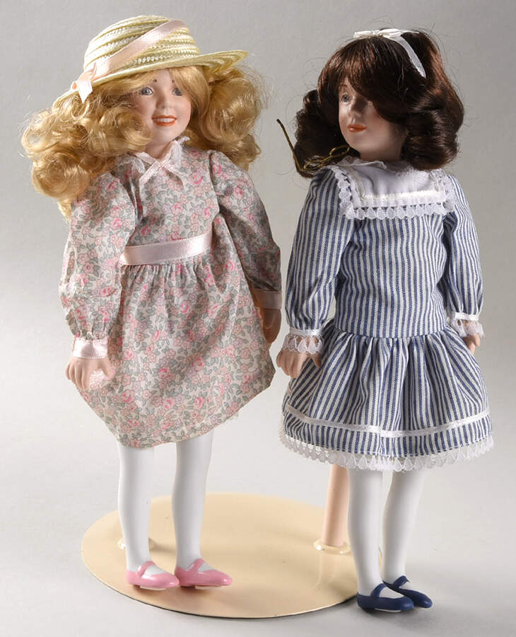 Best Friend Dolls Sharing Secrets=Set Of 2 - With Box by Princeton Gallery-1