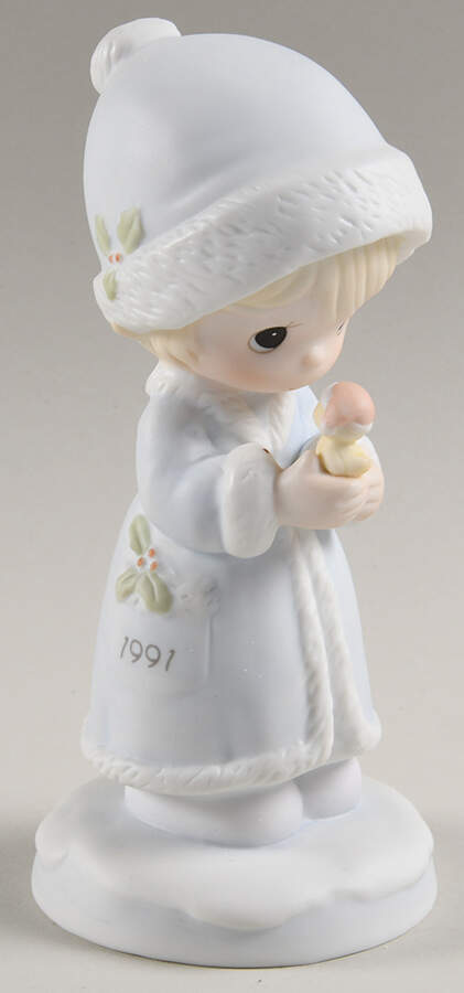 Annual Christmas Figurine May Your Christmas Be Merry - Boxed by Precious Moments-1