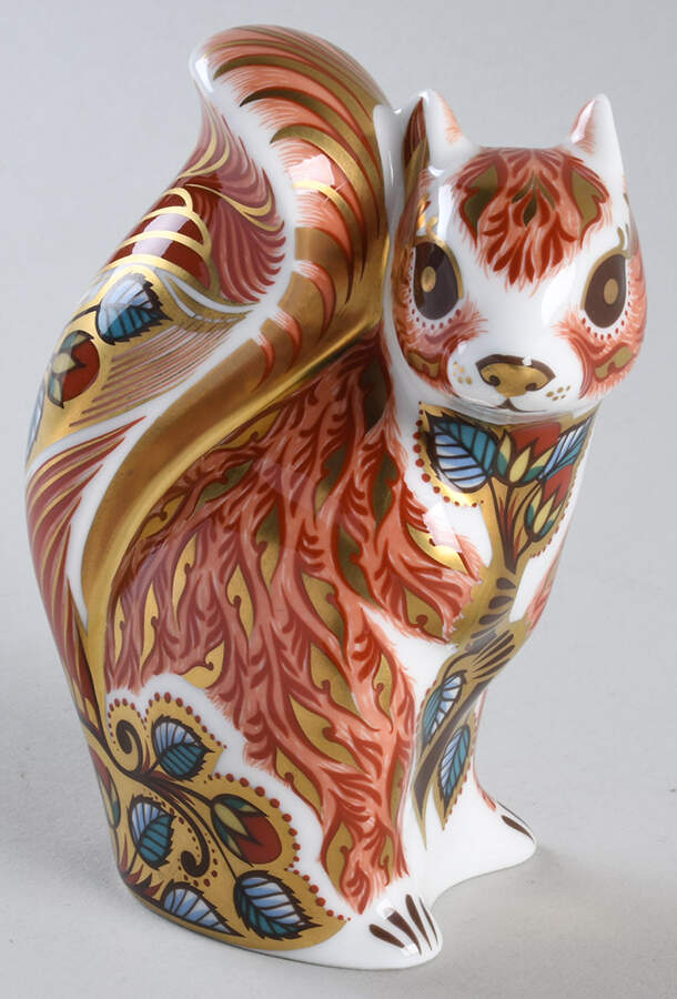 Imari Paperweight Collection Woodland Squirrel - Boxed by Royal Crown Derby-1