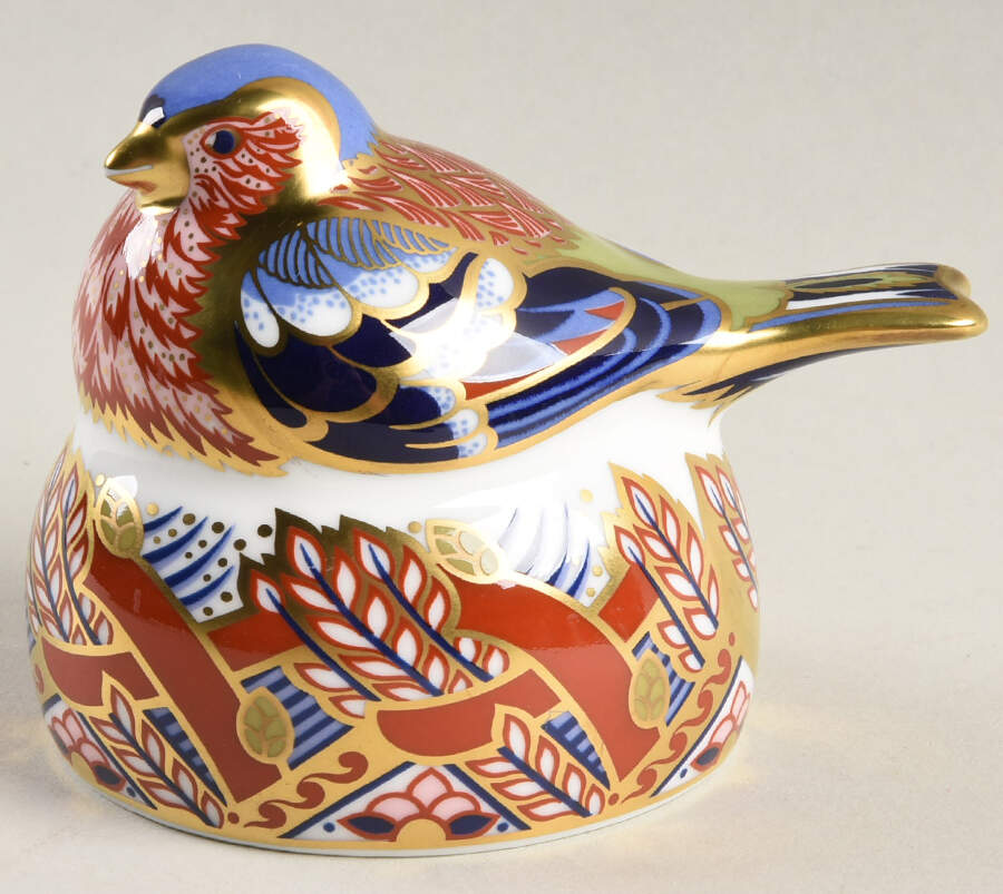 Imari Paperweight Collection Chaffinch Nesting-1997-Collectors Guild - No Box by Royal Crown Derby-1