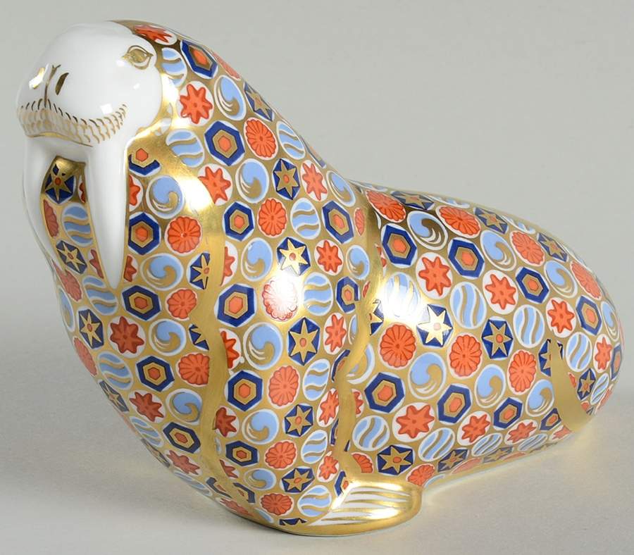 Imari Paperweight Collection Walrus - Boxed by Royal Crown Derby-1