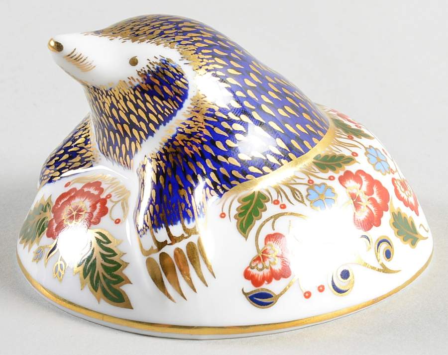Imari Paperweight Collection Mole - Boxed by Royal Crown Derby-1