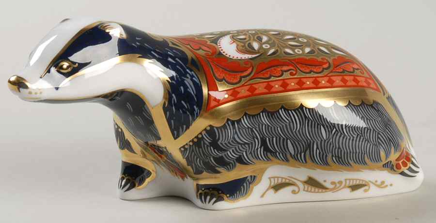 Imari Paperweight Collection Moonlight Badger - Boxed by Royal Crown Derby-1