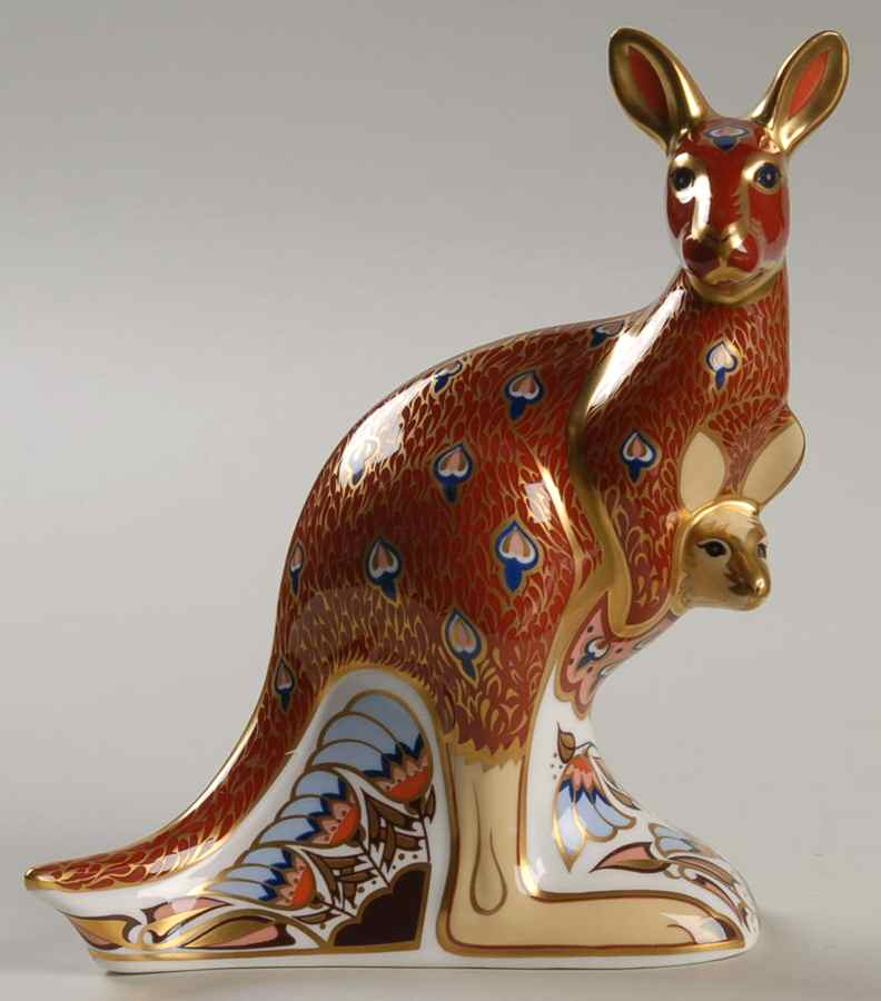 Imari Paperweight Collection Kangaroo And Joey - Boxed by Royal Crown Derby-1