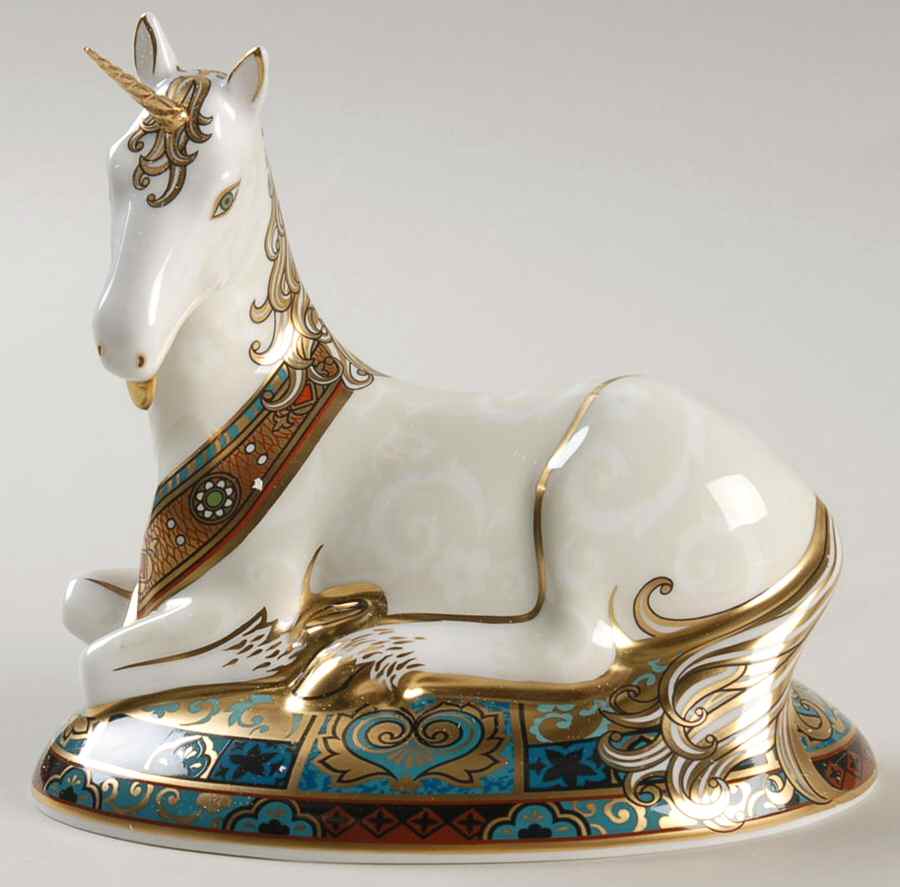 Imari Paperweight Collection Unicorn-Govier's Heraldic Beasts - Boxed by Royal Crown Derby-1