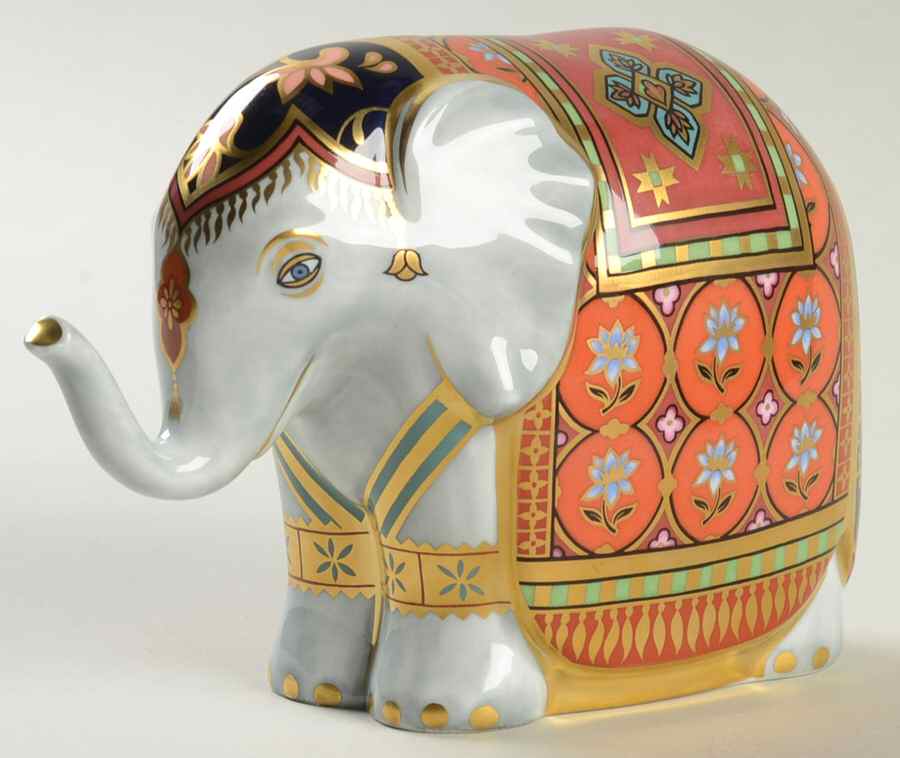 Imari Paperweight Collection Baby Indian Elephant-Mulberry Hall - With Box Bx324 by Royal Crown Derby-1