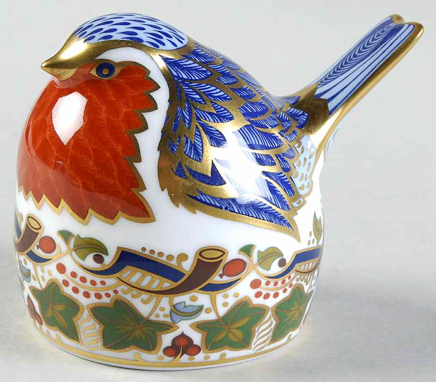 Imari Paperweight Collection Nesting Robin - With Box by Royal Crown Derby-1