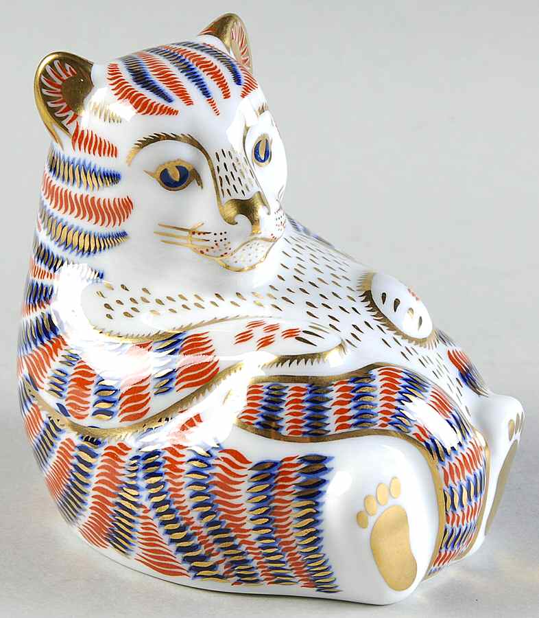 Imari Paperweight Collection Tiger Cub - Boxed by Royal Crown Derby-1