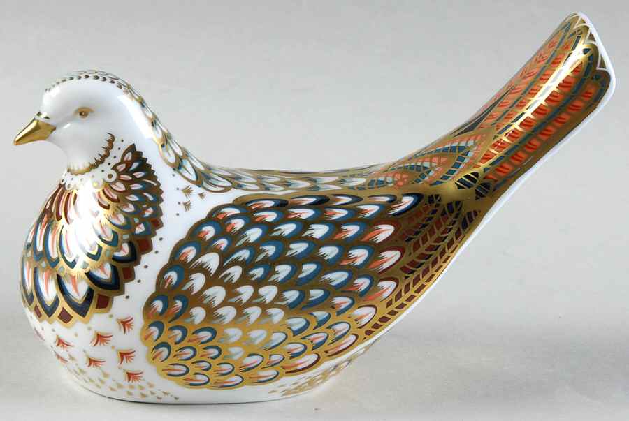 Imari Paperweight Collection Turtle Dove - No Box by Royal Crown Derby-1