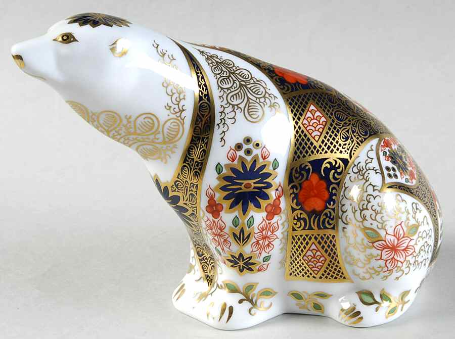 Imari Paperweight Collection Old Imari  Polar Bear - Boxed by Royal Crown Derby-1