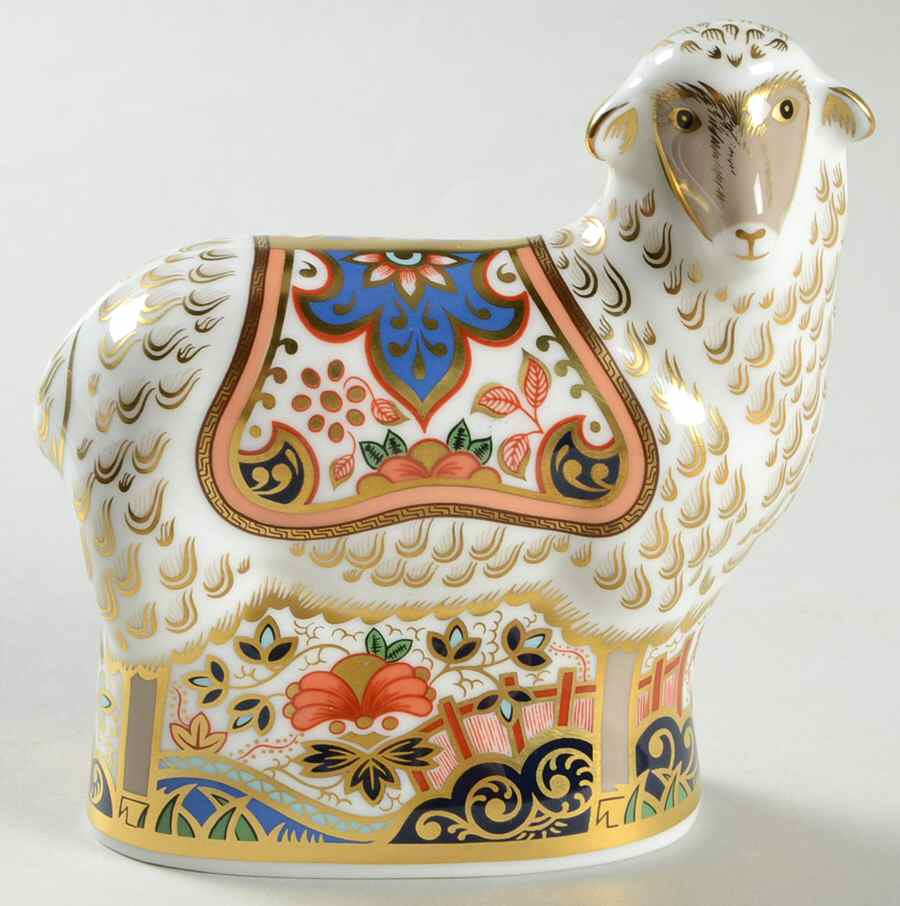 Imari Paperweight Collection Imari Ewe - With Box Bx342 by Royal Crown Derby-1