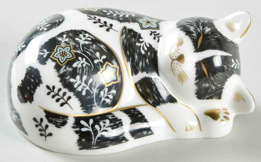 Imari Paperweight Collection Misty The Kitten - With Box Bx352 by Royal Crown Derby-1