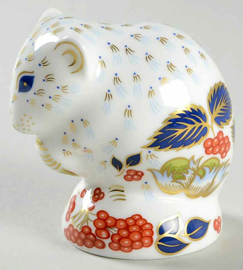 Imari Paperweight Collection Derby Dormouse-Guild 2009 - No Box by Royal Crown Derby-1