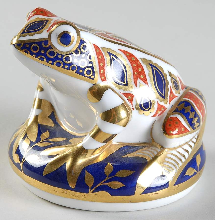 Imari Paperweight Collection Frog - Boxed by Royal Crown Derby-1