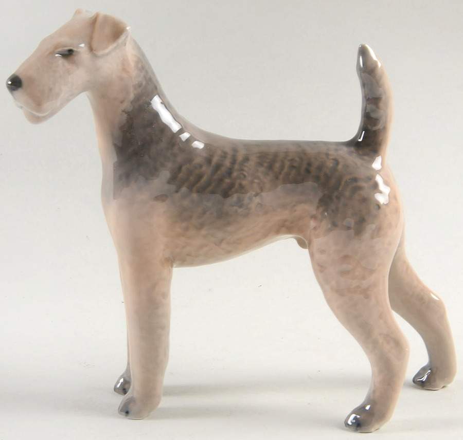 Dogs Airedale Terrier - No Box by Royal Copenhagen-1