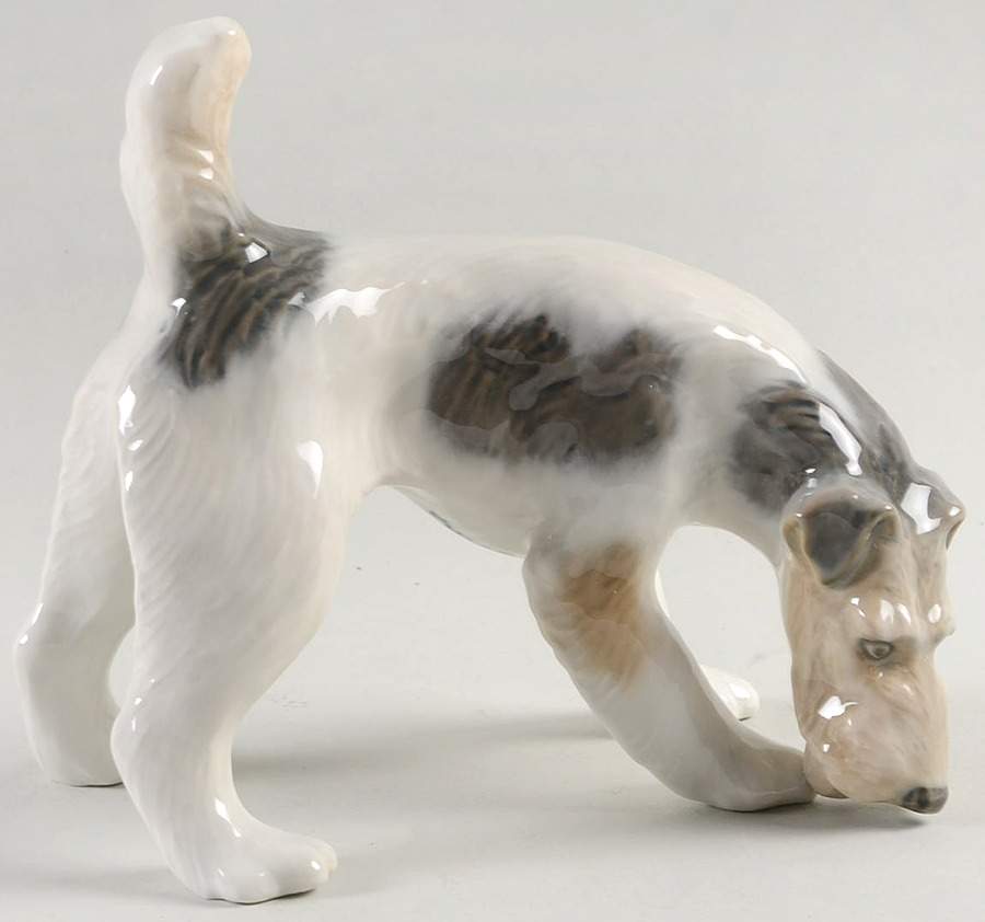 Dogs Wirehaired Terrier - No Box by Royal Copenhagen-1