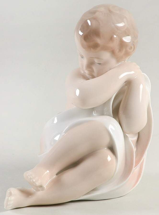 Children Rosebud - No Box by Royal Copenhagen-1