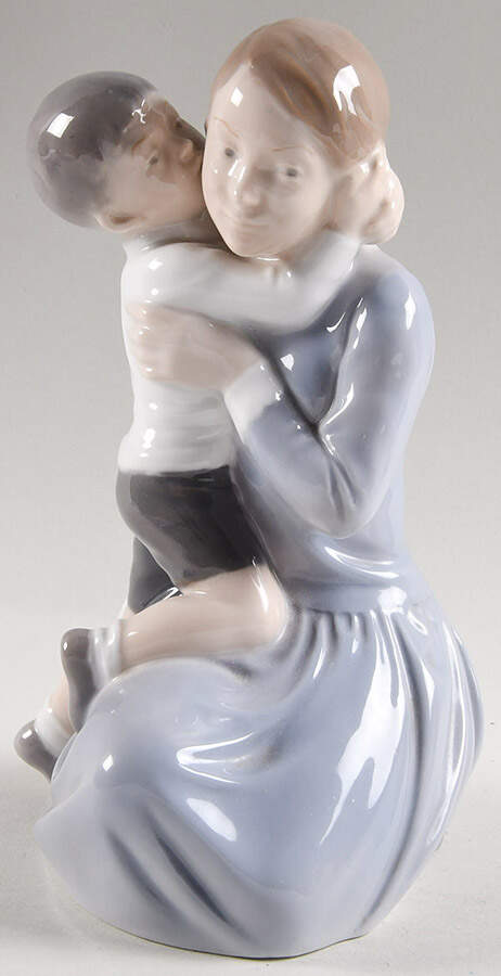 Couples Mother & Child - No Box by Royal Copenhagen-1