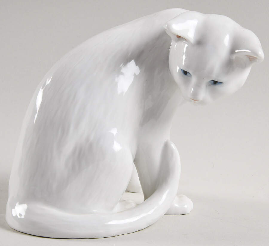 Cats Cat Sitting-White - No Box by Royal Copenhagen-1