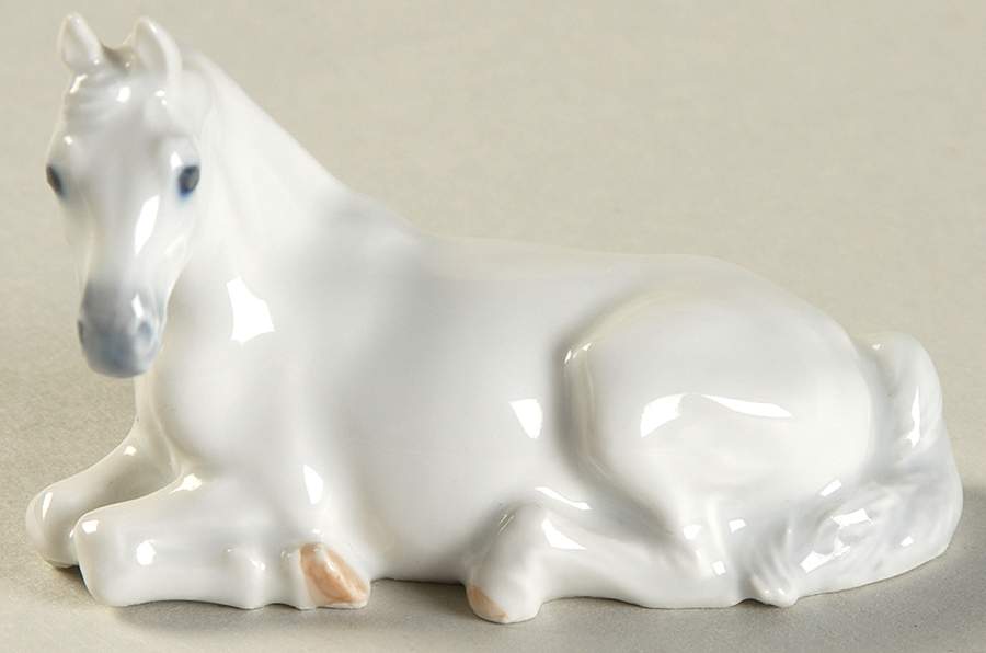 Animals-Farm and Domestic Horse - No Box by Royal Copenhagen-1