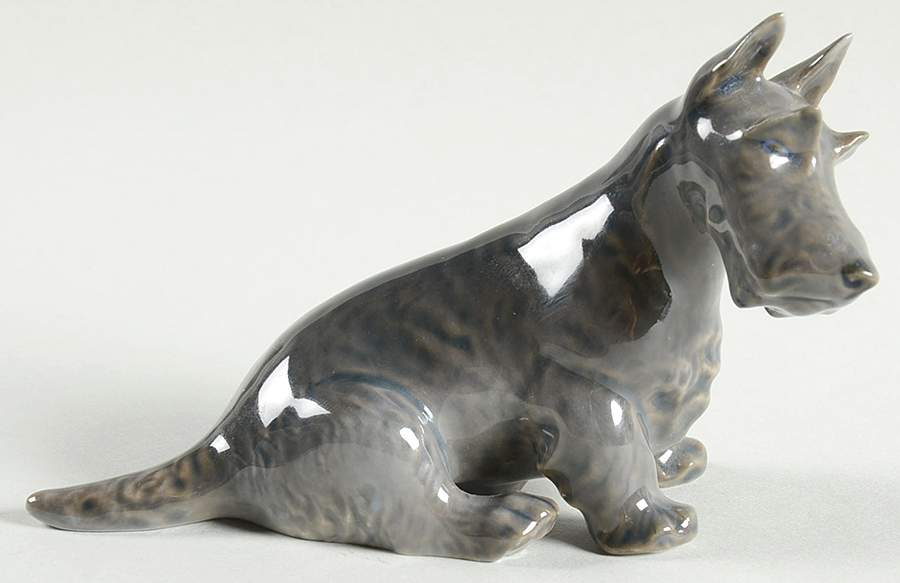 Dogs Scottish Terrier Sitting - No Box by Royal Copenhagen-1
