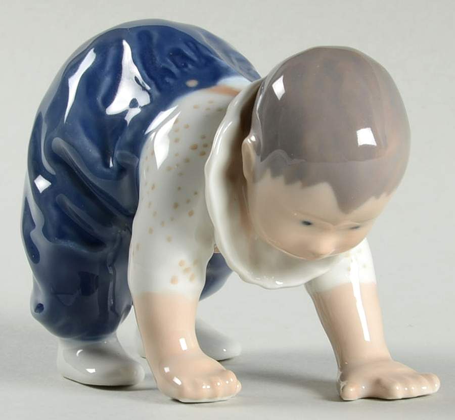 Children Crawling Child - No Box by Royal Copenhagen-1