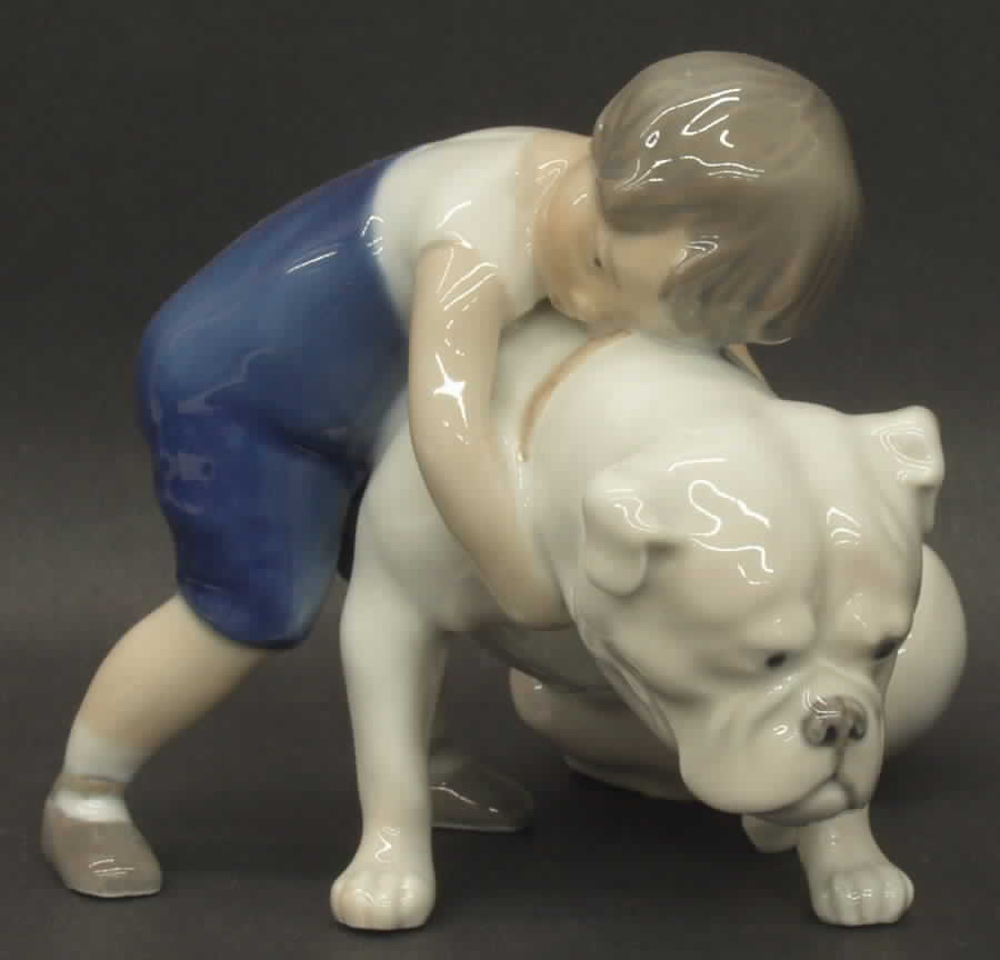 Children Two Friends - No Box by Royal Copenhagen-1