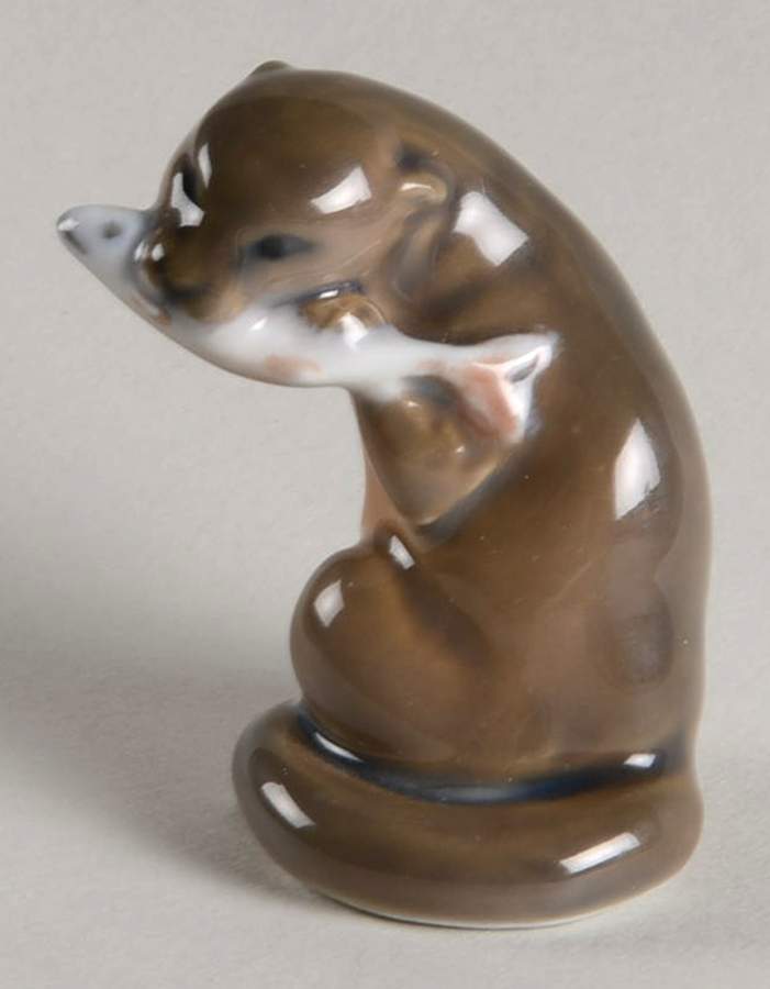Animals-Other Otter With Fish - No Box by Royal Copenhagen-1