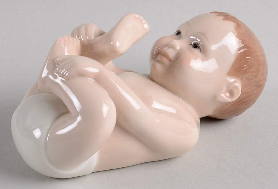 Children Baby On Back - No Box by Royal Copenhagen-1