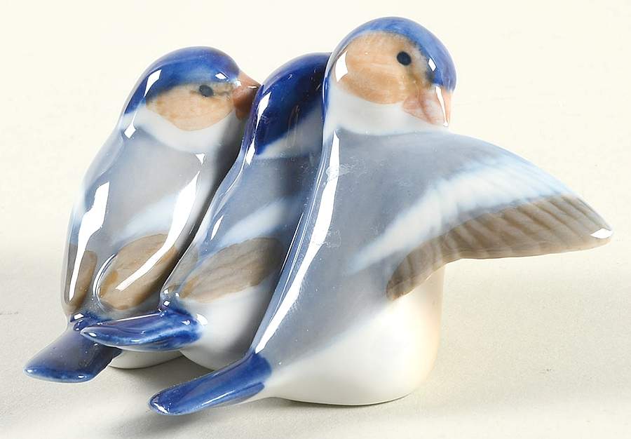 Birds Finch Group - No Box by Royal Copenhagen-1