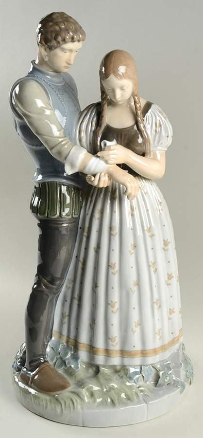 Couples Knight & Maiden - No Box by Royal Copenhagen-1