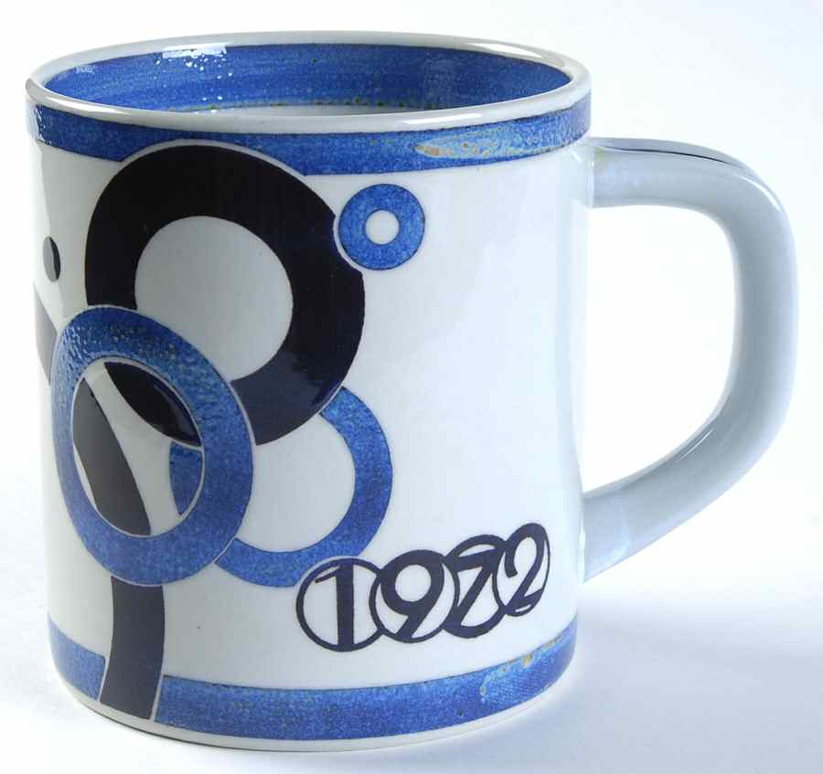 Annual Mug-Large 1972 By Bodil Buch - Boxed by Royal Copenhagen-1