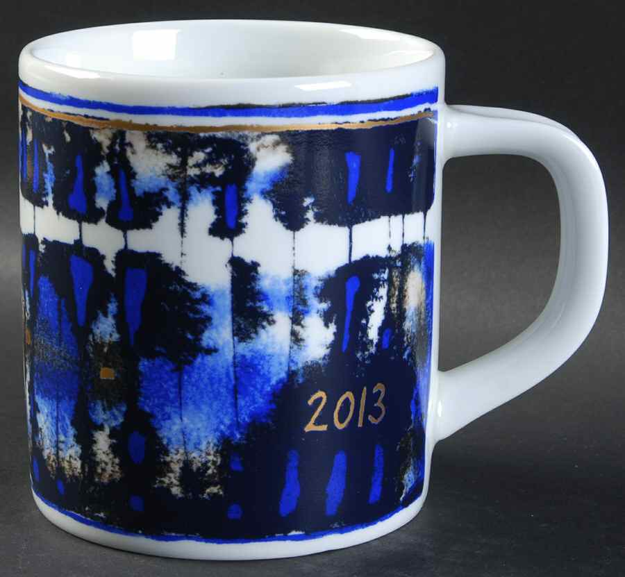 Annual Mug-Large 2013 By Pia Anderson - Boxed by Royal Copenhagen-1