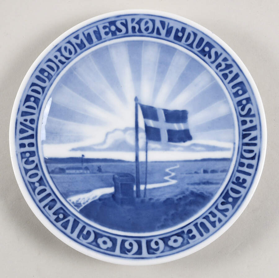 Single Release Commemorative Plates Landscape With Danish Flag - No Box by Royal Copenhagen-1