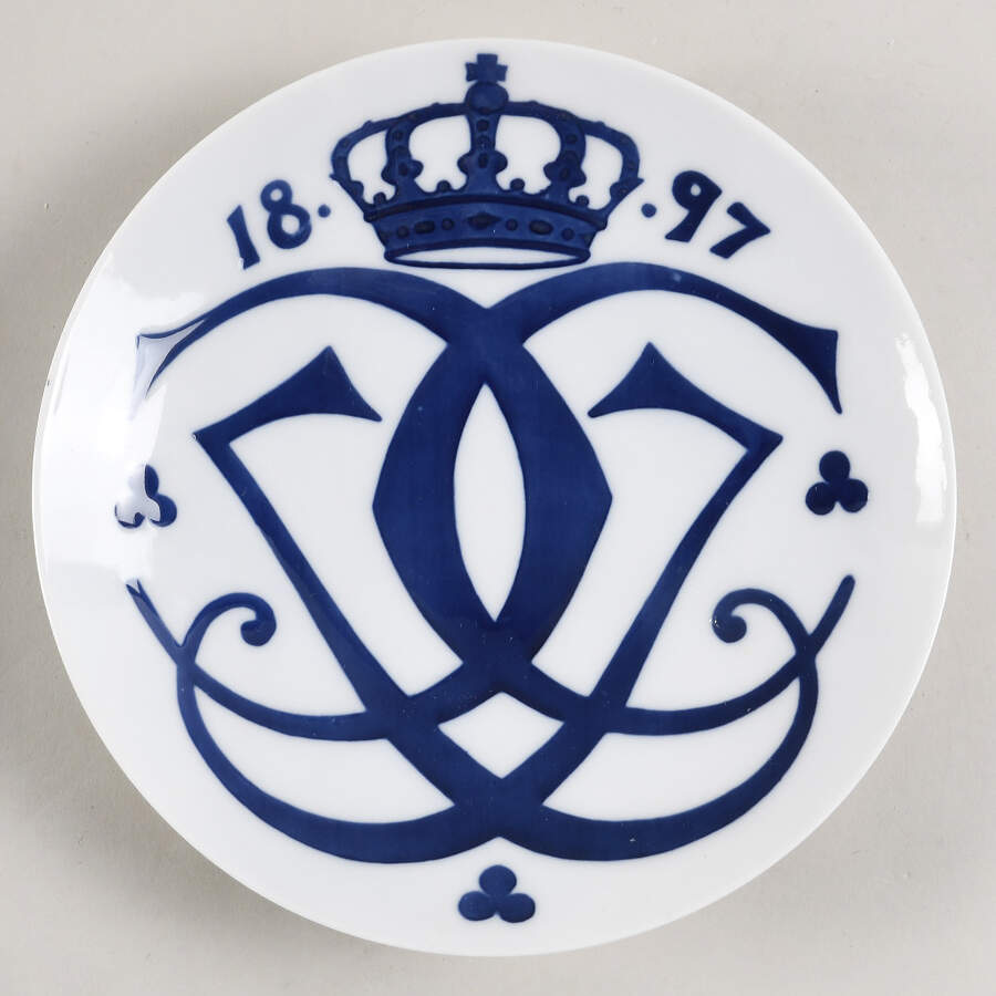 Single Release Commemorative Plates Princess Ingeborg & Carl Wedding - No Box by Royal Copenhagen-1