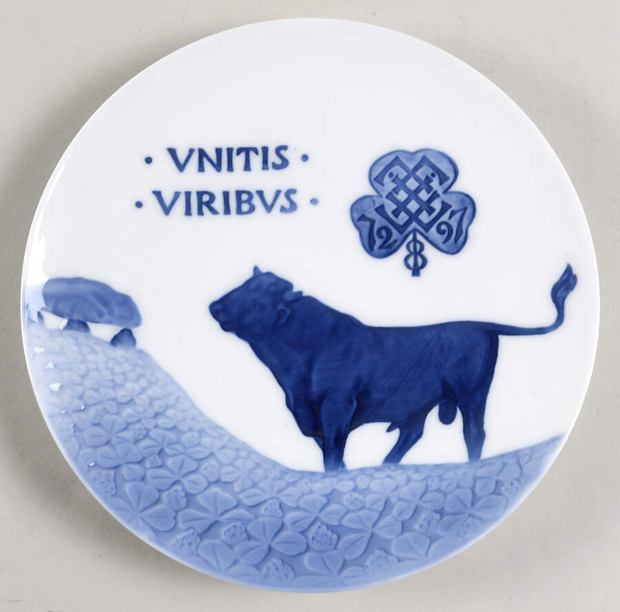 Single Release Commemorative Plates Jutland Farmers Association - No Box by Royal Copenhagen-1