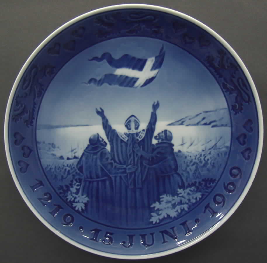 Single Release Commemorative Plates Dannebrog-Danish Flag 750th Anniversary - No Box by Royal Copenhagen-1
