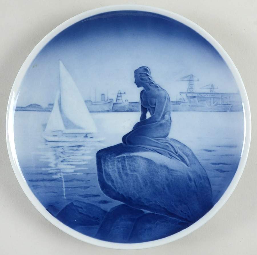 Single Release Commemorative Plates Mermaid On Rock - No Box by Royal Copenhagen-1