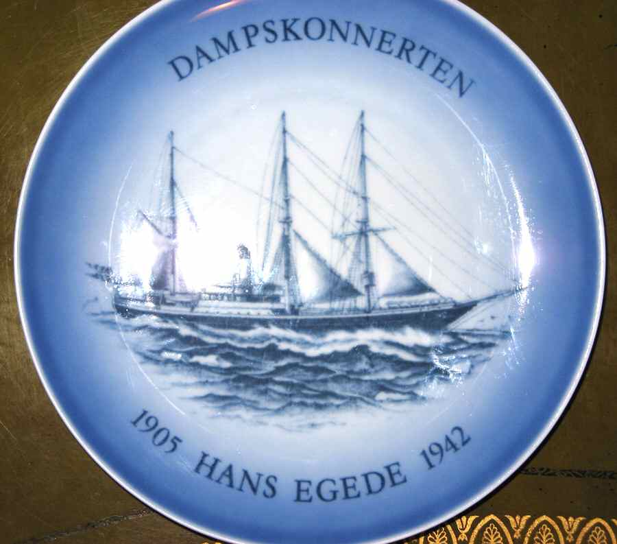 Single Release Commemorative Plates Hans Egede-Dampskonnerten - No Box by Royal Copenhagen-1