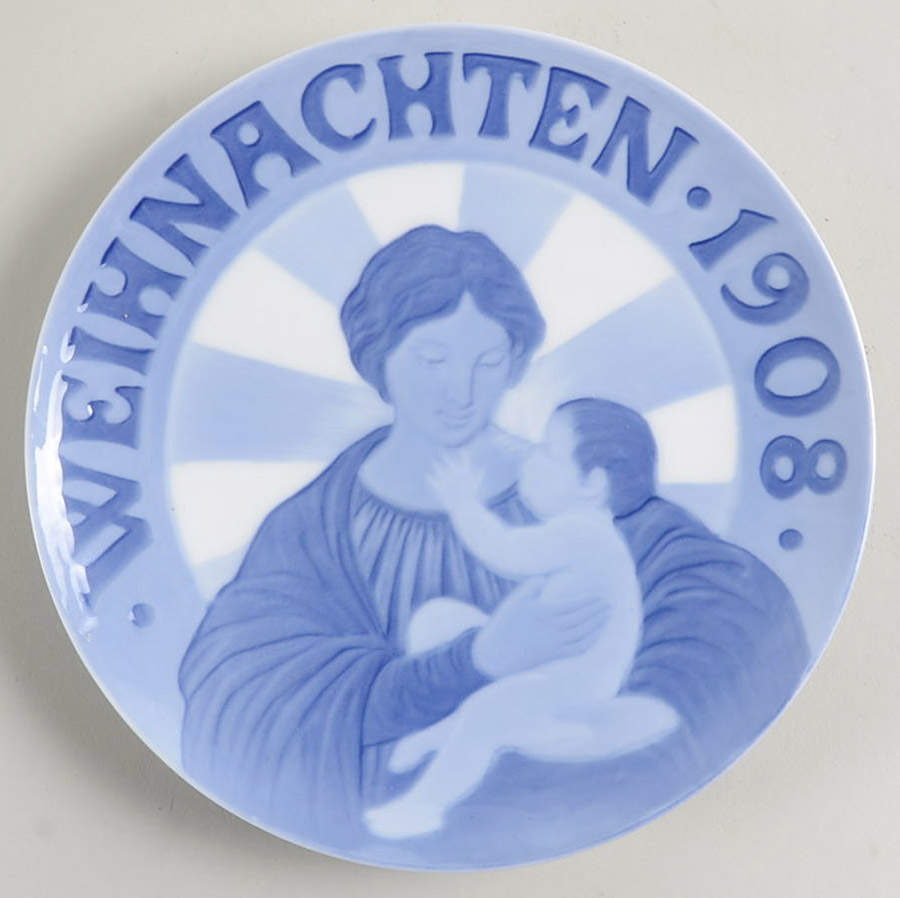 Annual Christmas Plate Madonna  And Child-German - No Box by Royal Copenhagen-1