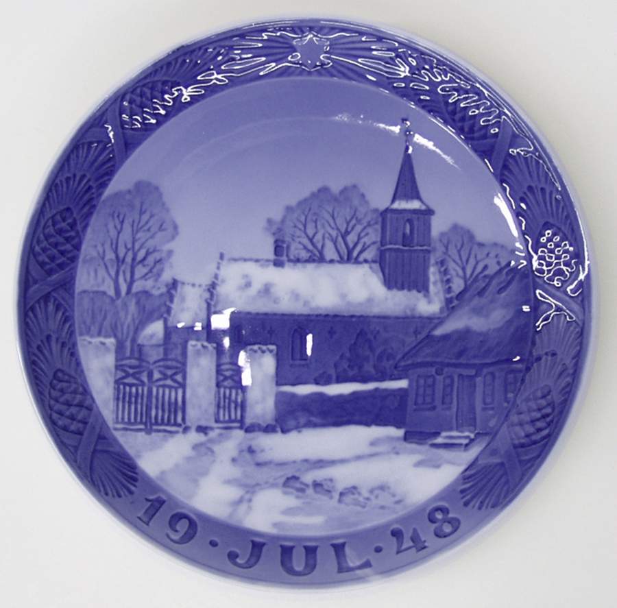 Annual Christmas Plate Nodebo Church - No Box by Royal Copenhagen-1