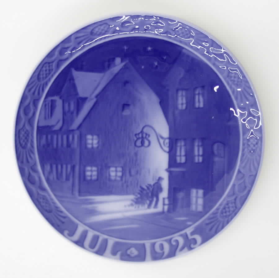 Annual Christmas Plate Christianshavn - No Box by Royal Copenhagen-1