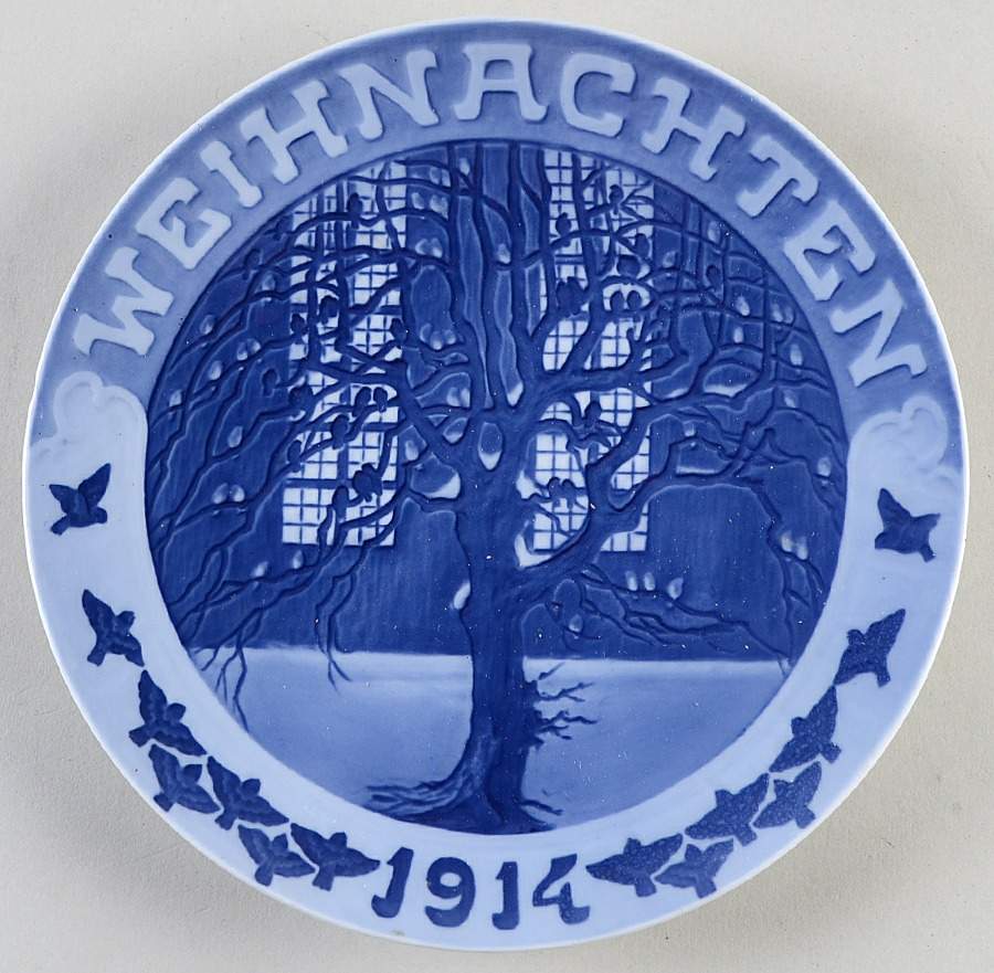 Annual Christmas Plate Holy Spirit Church-German - No Box by Royal Copenhagen-1