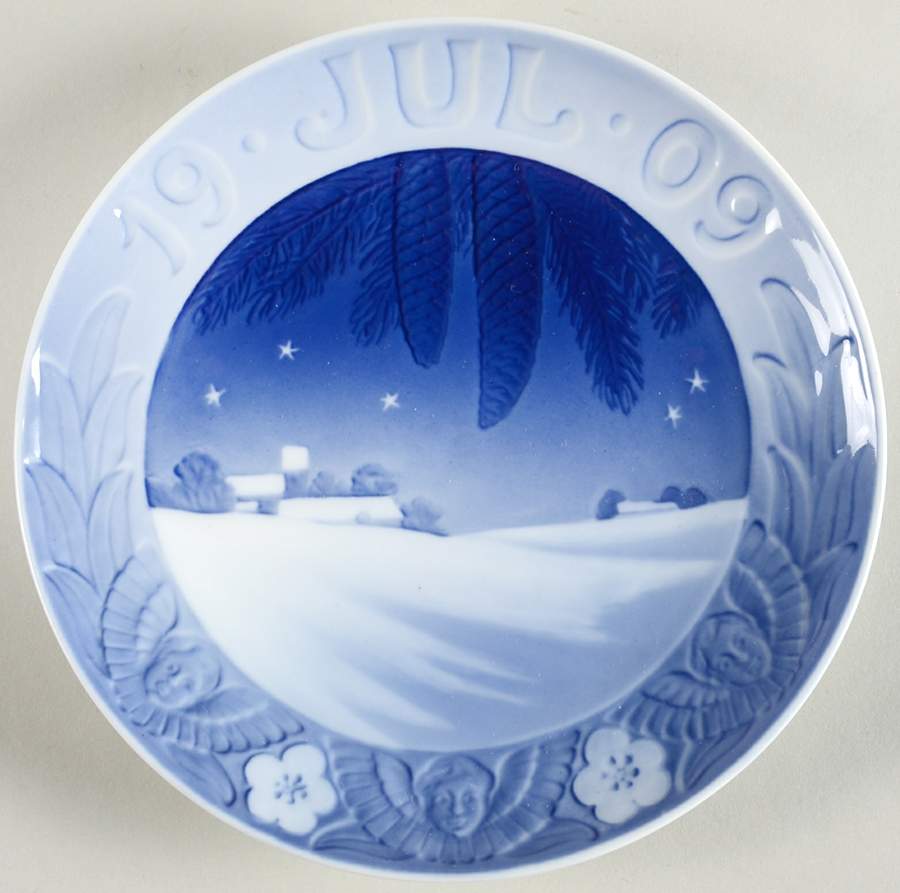 Annual Christmas Plate Danish Landscape - No Box by Royal Copenhagen-1
