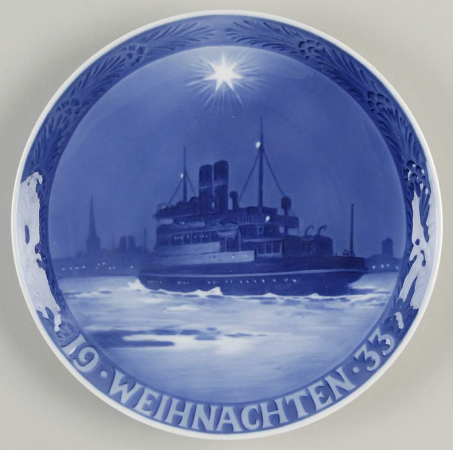 Annual Christmas Plate Ferry And The Great Belt-German - No Box by Royal Copenhagen-1